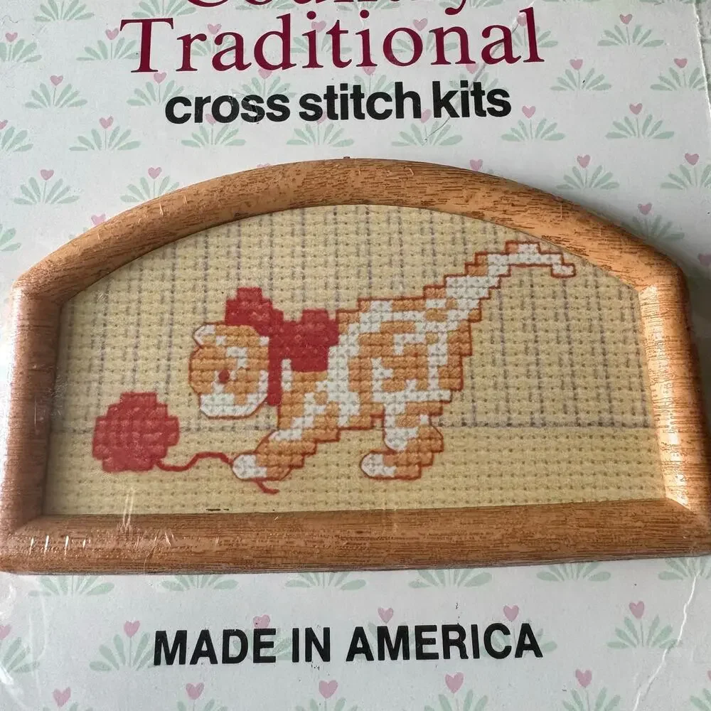 Calico Kitten Vintage Counted Cross Stitch Kit by Country Traditional - 1980s
